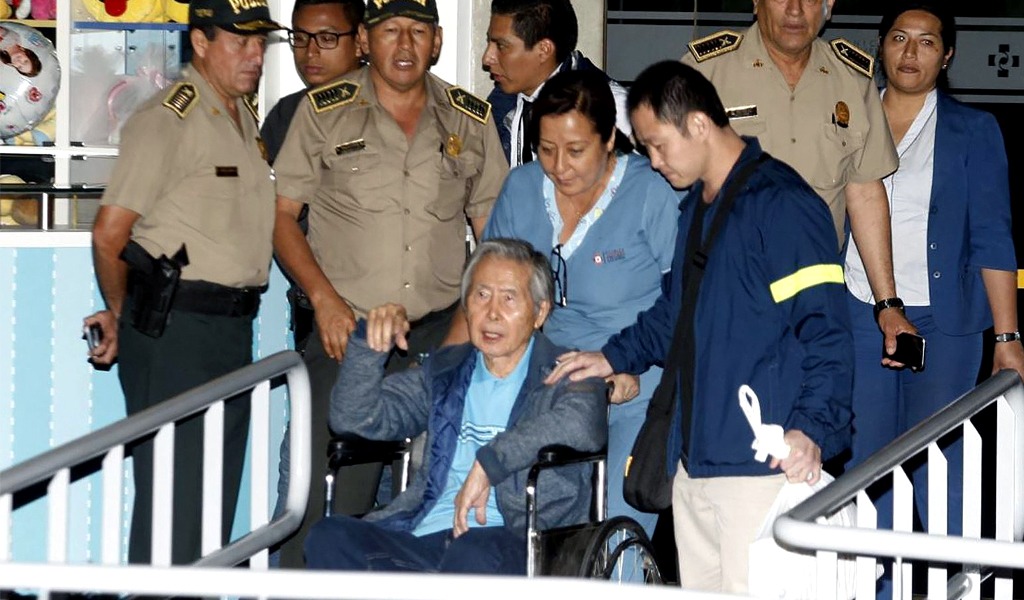 Alberto Fujimori fue internado por problemas cardíacos