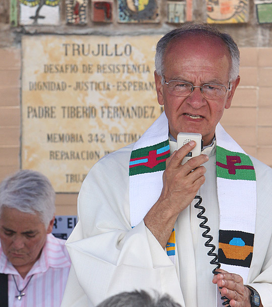 Padre Javier Giraldo
