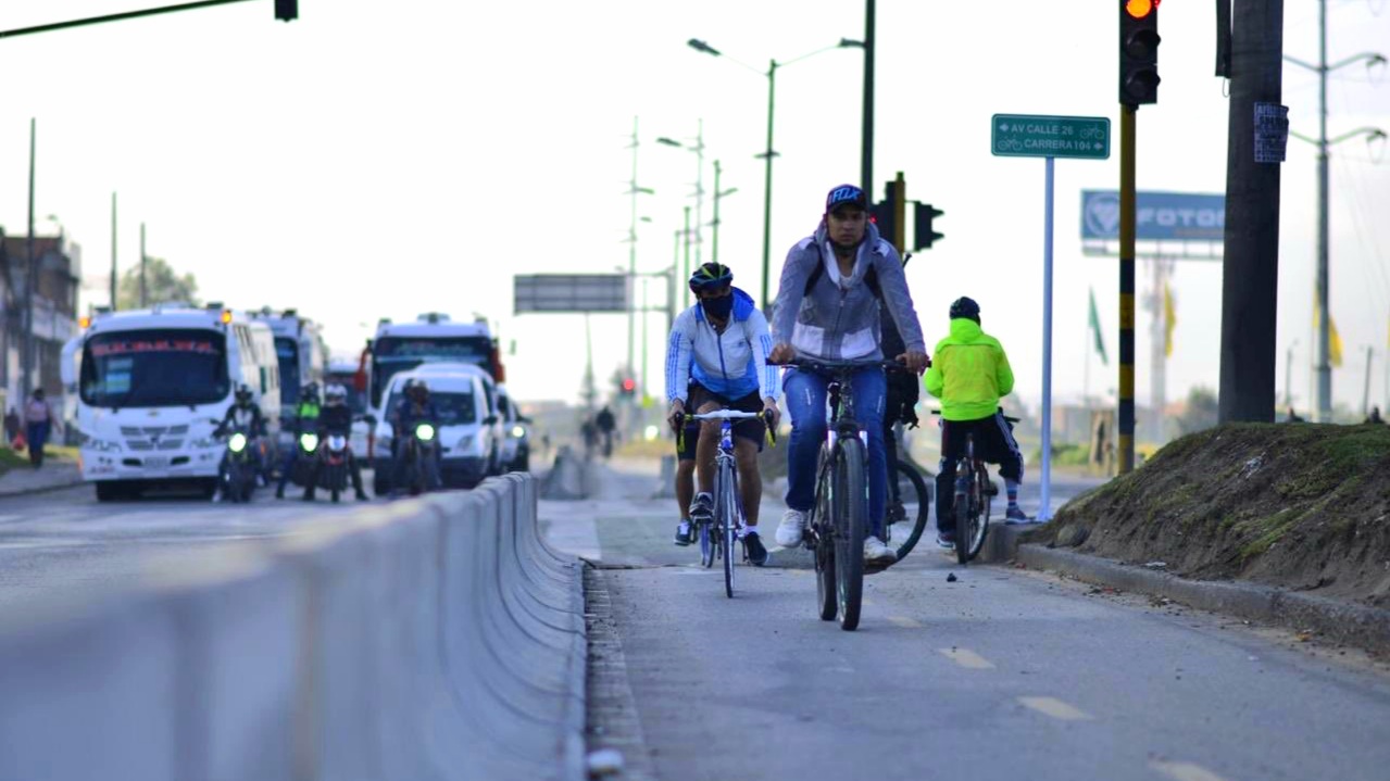 Nuevas medidas para mejorar la movilidad de la Calle 13 Nuevas medidas para mejorar la movilidad de la Calle 13