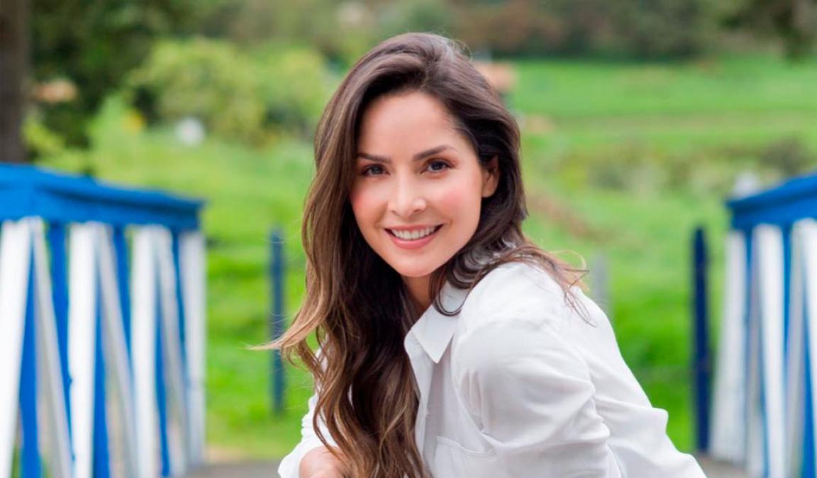 Carmen Villalobos celebró sus 17 millones de seguidores con atrevida