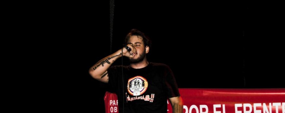 El rapero Pablo Hasél continúa luchando contra la monarquía española El rapero Pablo Hasél continúa luchando contra la monarquía española