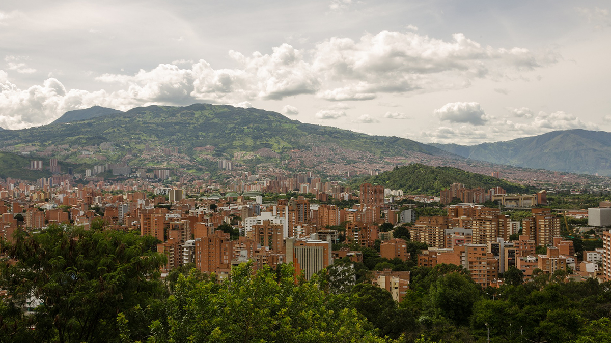 Nuevas medidas en Medellín Por indisciplina ciudadana habrían nuevas medidas en Medellín