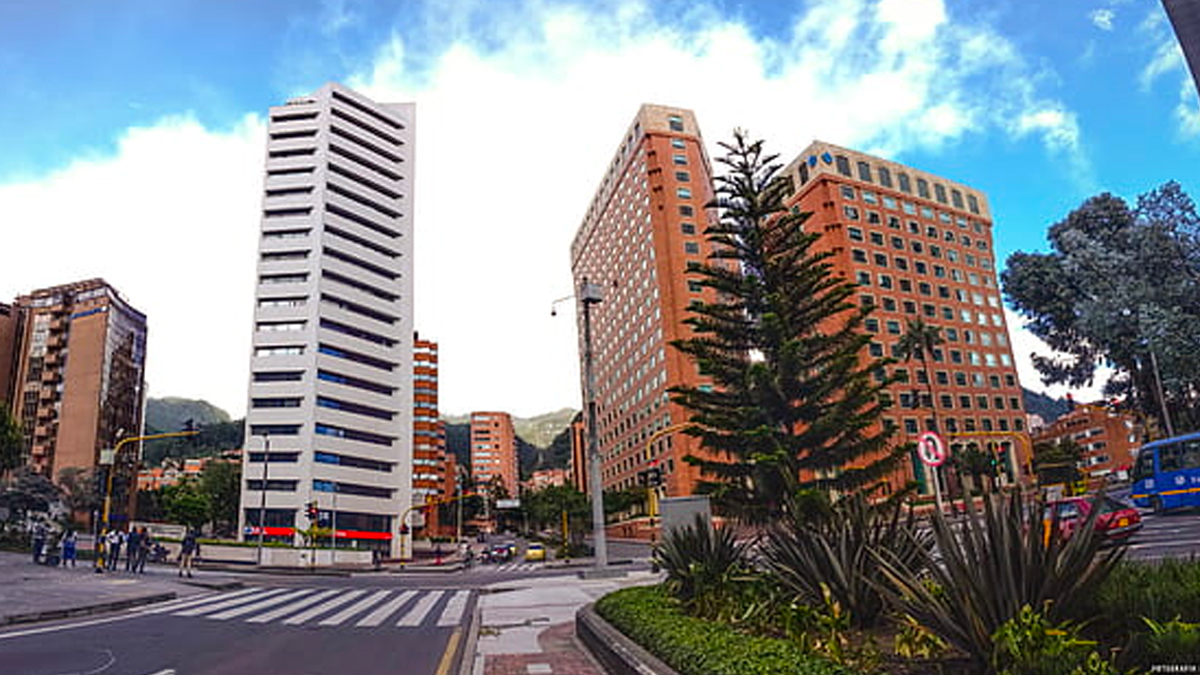 Toque de queda en Bogotá Toque de queda en Bogotá