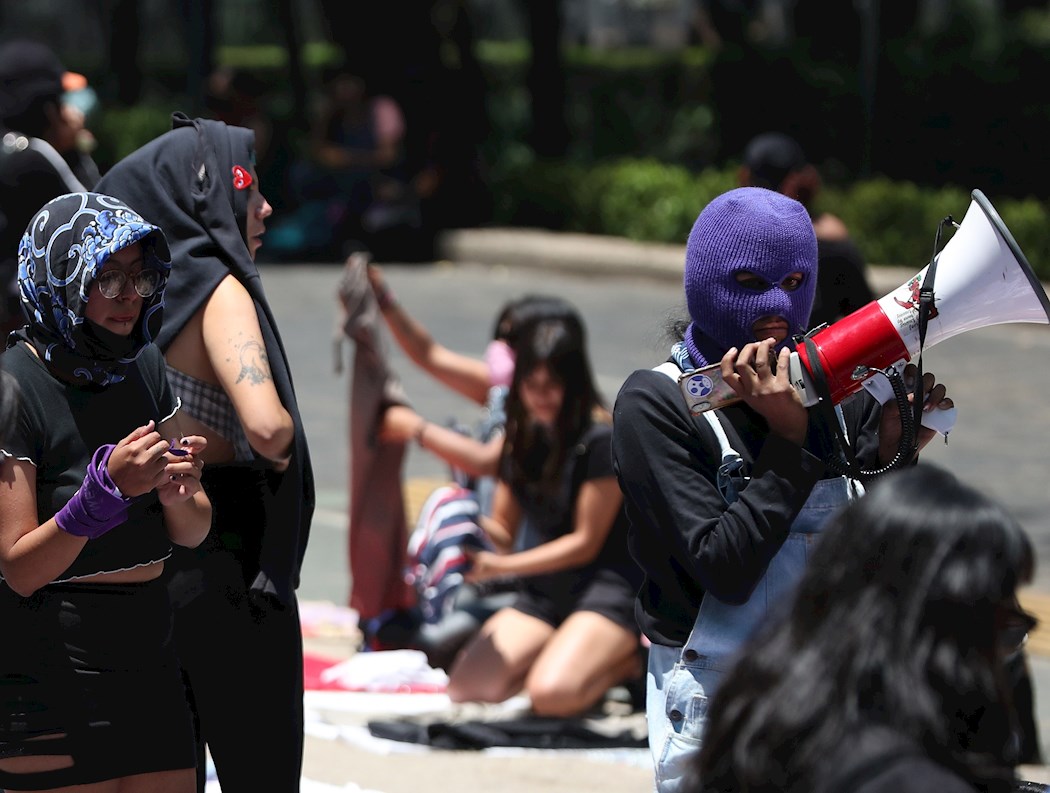 Alerta morada en Caracas: feministas contra la violencia y el acoso callejero