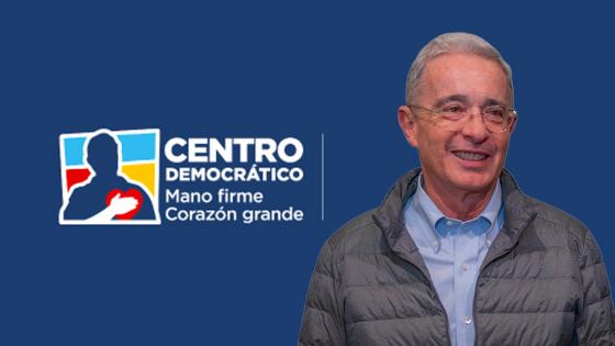 Charla con Uribe y un poncho: curioso concurso del Centro Democrático