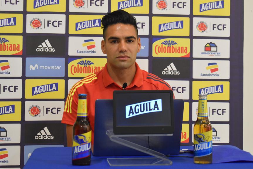 Falcao García, el delantero con el número '3' en la espalda Falcao García, el delantero con el número '3' en la espalda