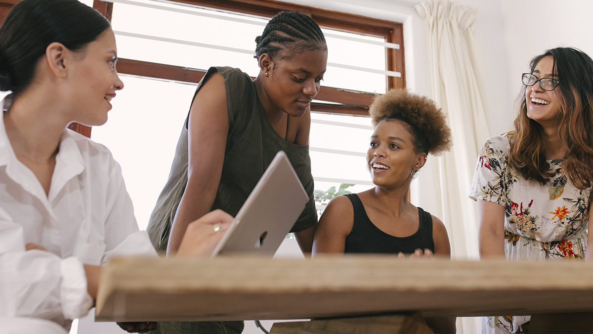 mujeres-emprendedoras mujeres-emprendedoras