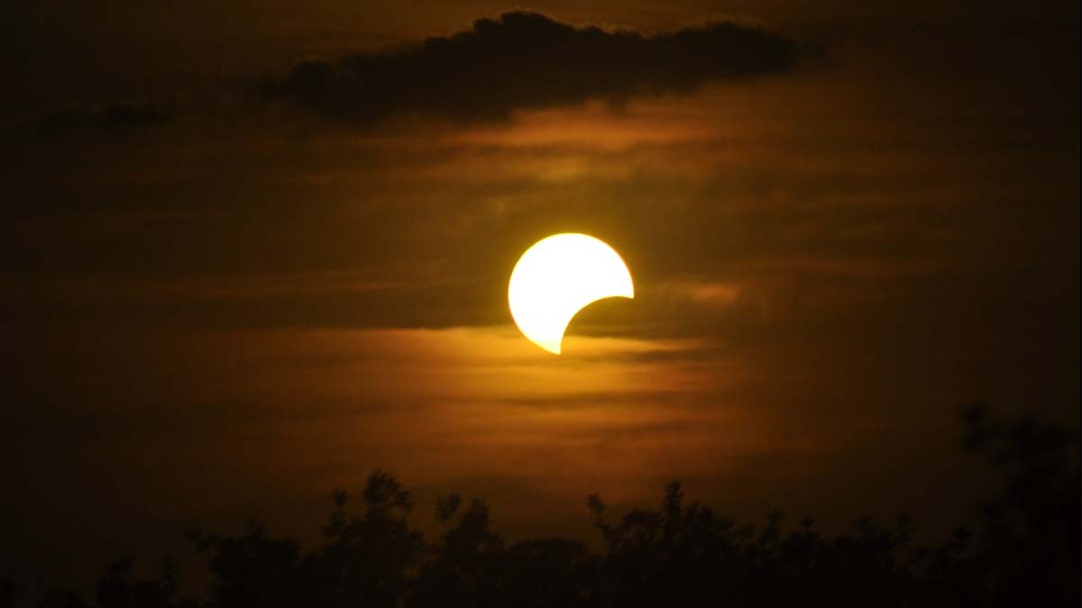 Eclipse solar en diciembre 2021