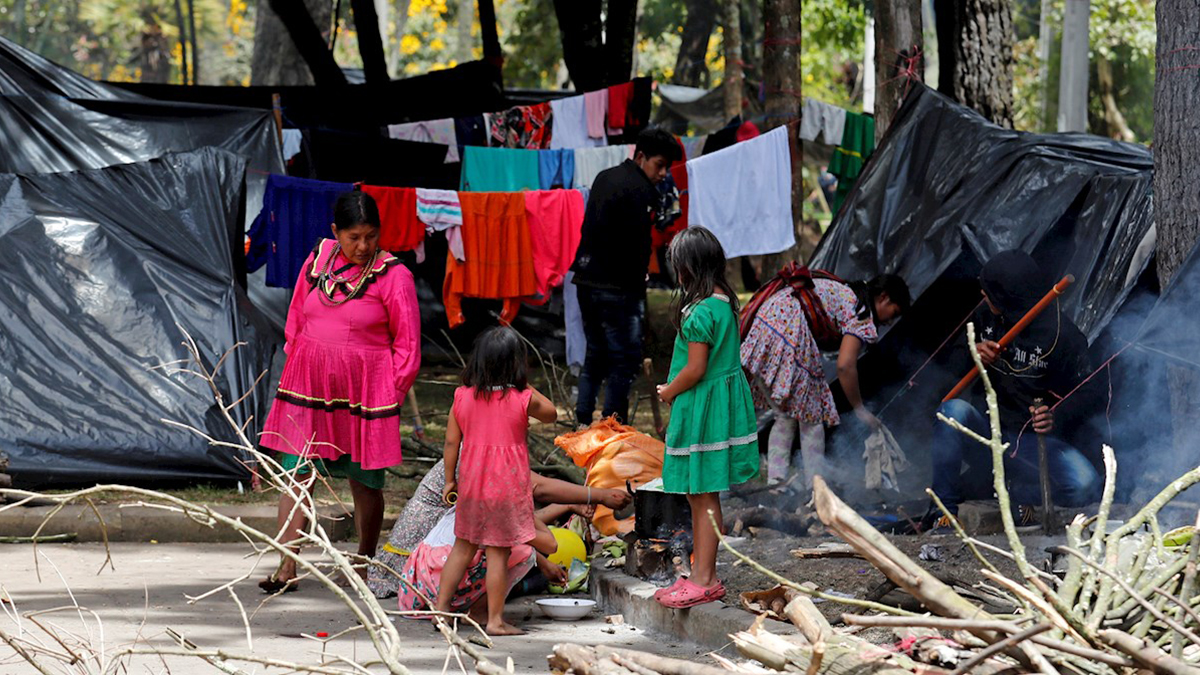 Indígenas Emberá serán reubicados en Bogotá Indígenas Emberá serán reubicados en Bogotá