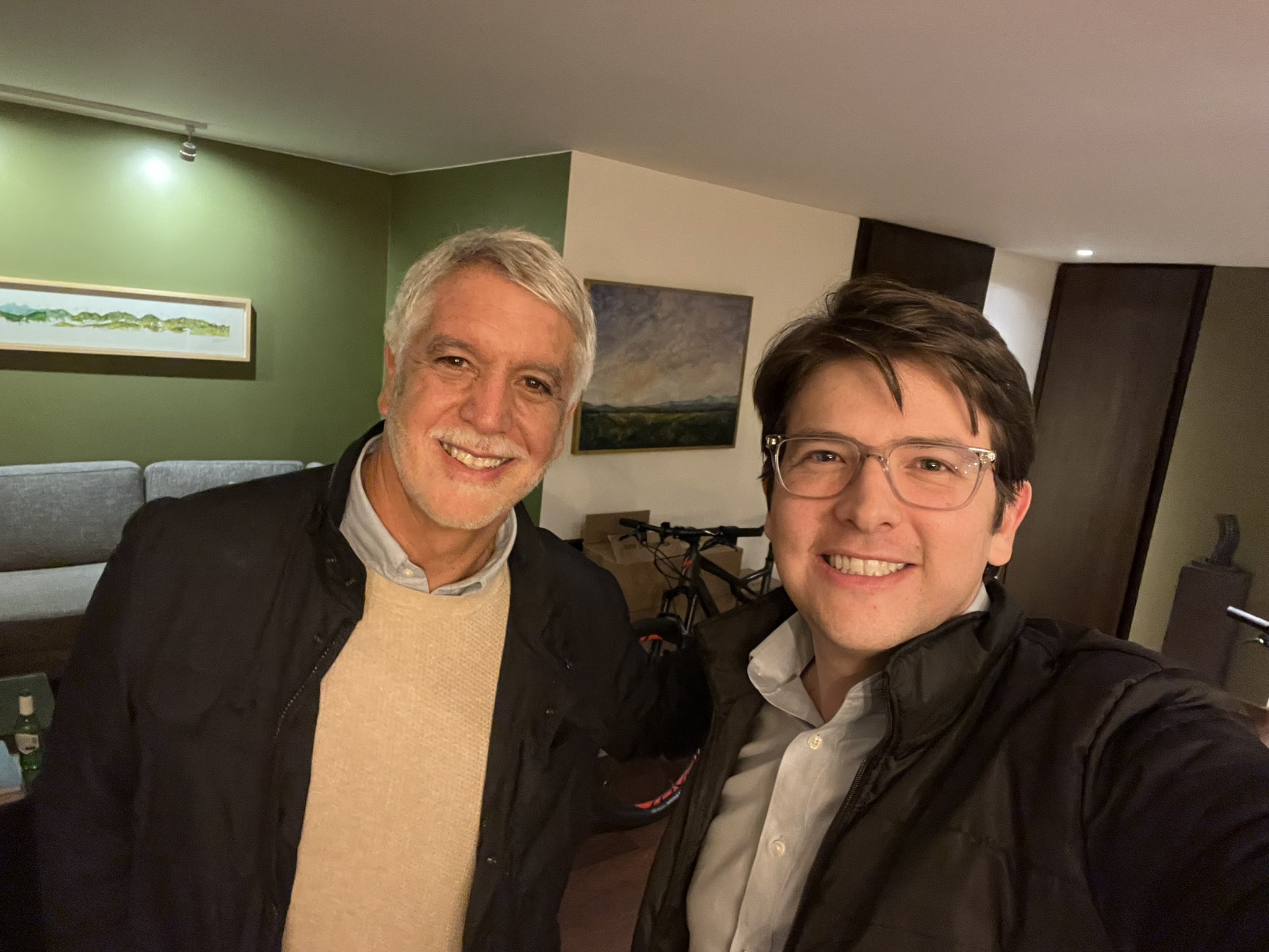 miguel-uribe-se-une-a-campana-de-federico-gutierrez miguel-uribe-se-une-a-campana-de-federico-gutierrez