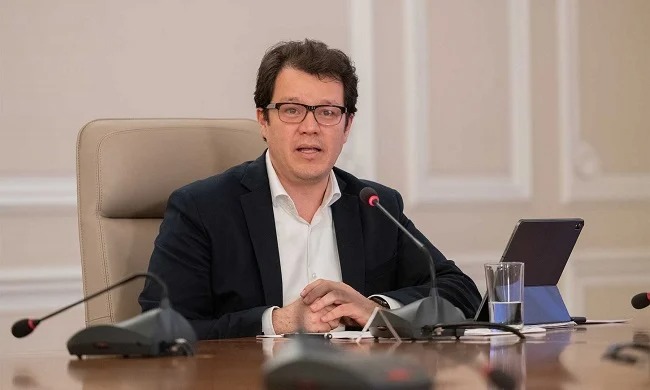 Víctor Muñoz Víctor Muñoz