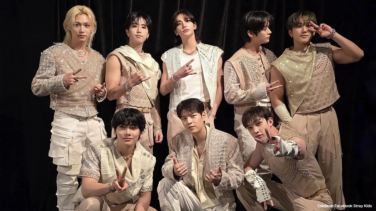 stray kids stray kids