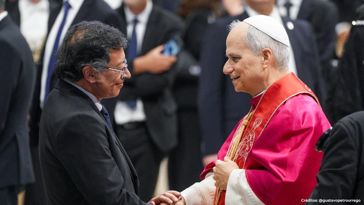 Gustavo Petro y papa León XIV