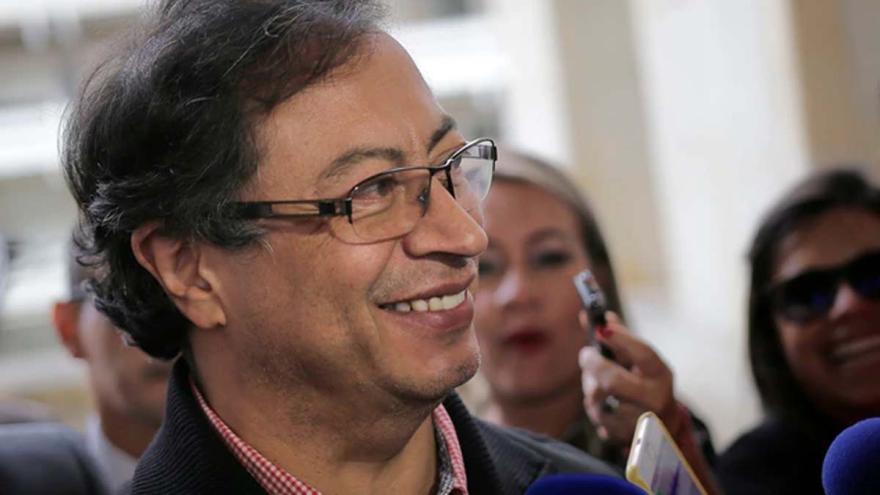 Encuesta-Petro Encuesta-Petro