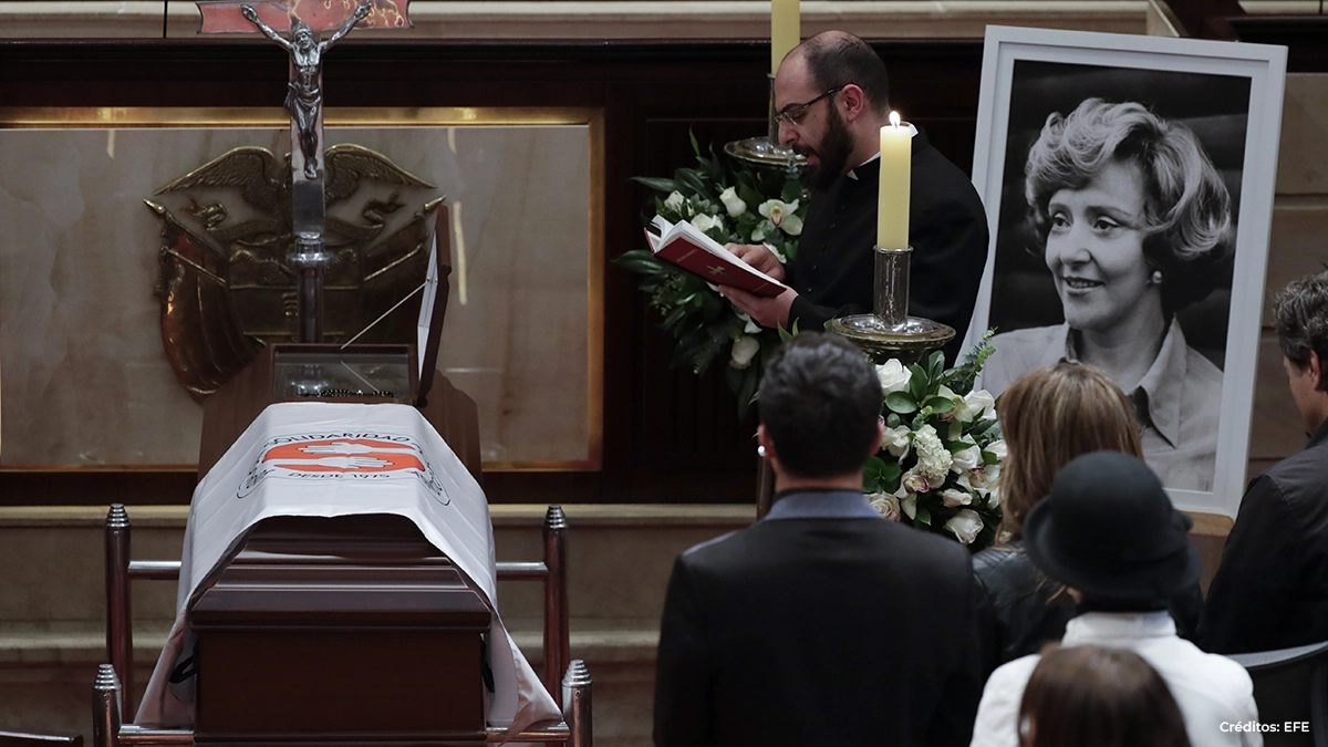 colombia-despide-honores-nydia colombia-despide-honores-nydia