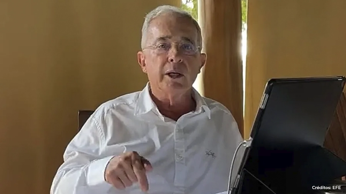 Expresidente Álvaro Uribe Vélez.
