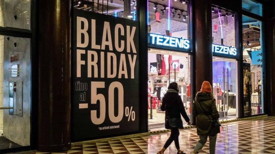 El 53% de los colombianos invertirá más de $500.000 en Black Friday 2025.