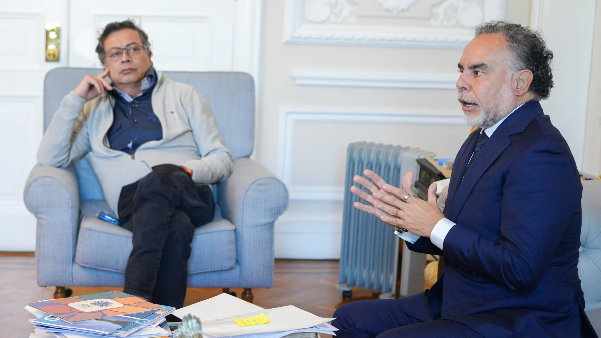 Presidente Gustavo Petro junto al Ministro del Interior, Armando Benedetti.