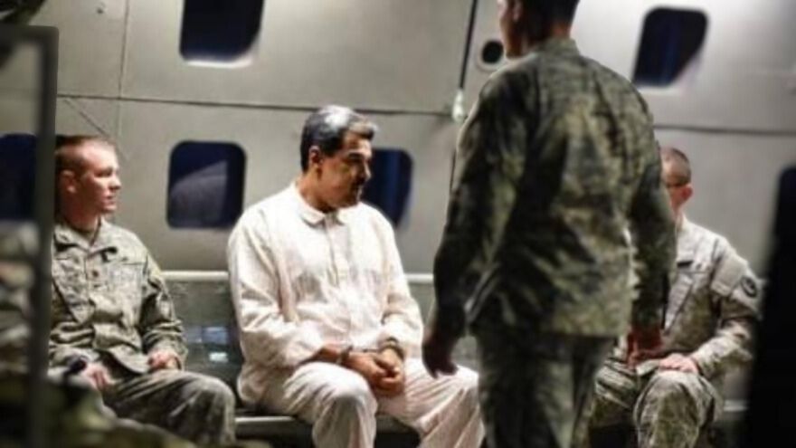 Funcionarios de EE. UU. revelaron que Maduro y Cilia Flores se golpearon al huir durante el operativo militar.