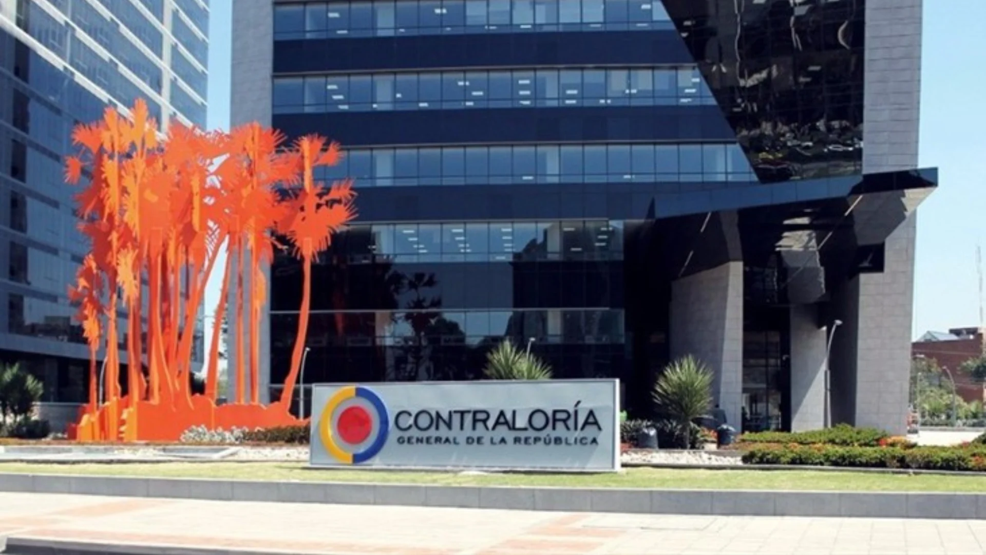 Contraloría: solo 1 de 34 universidades públicas es autosostenible