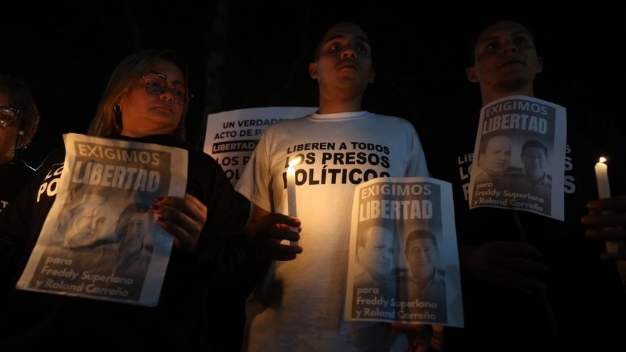 María Corina Machado y Edmundo González denuncian que la liberación masiva de presos políticos en Venezuela.