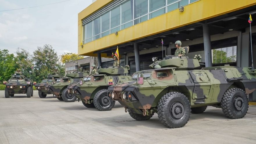 Colombia incorporó 11 vehículos blindados ASV M1117 del apoyo de EE. UU.