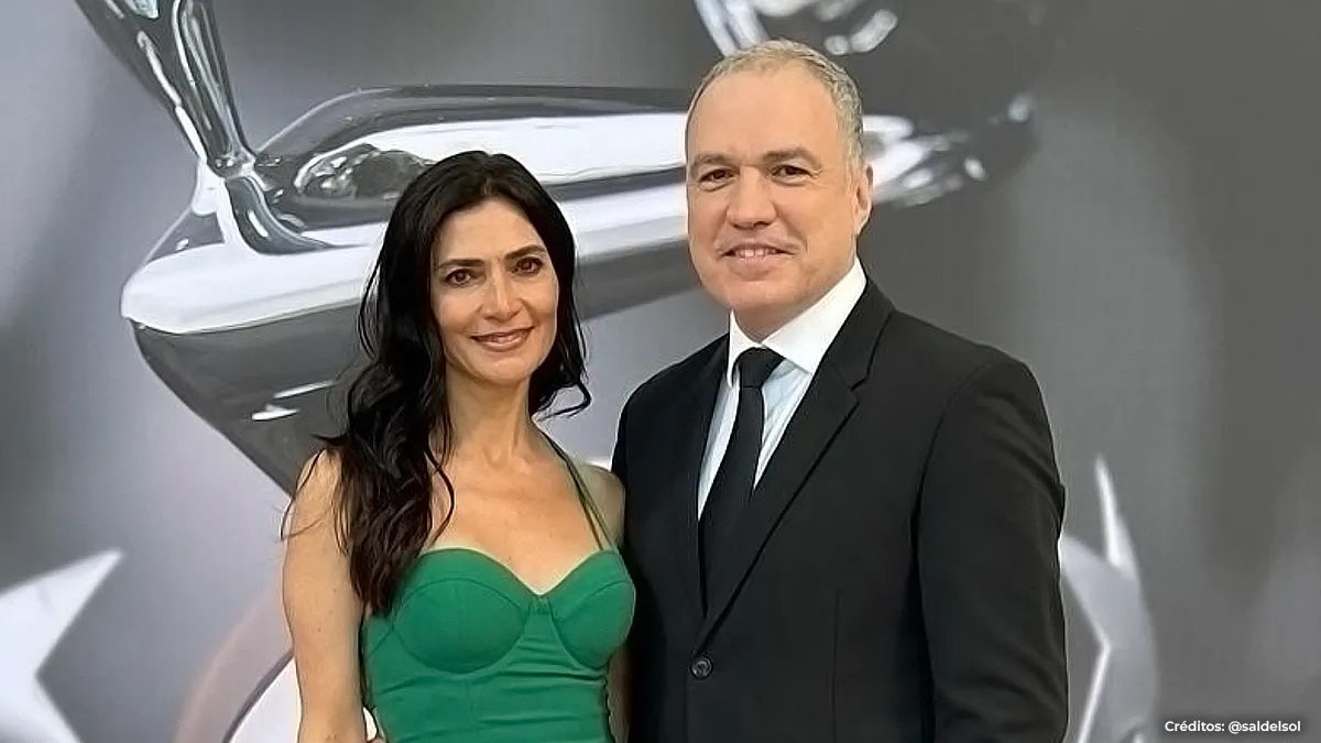 Cómo enamorar a Ana María Orozco? Salvador del Solar responde | KienyKe