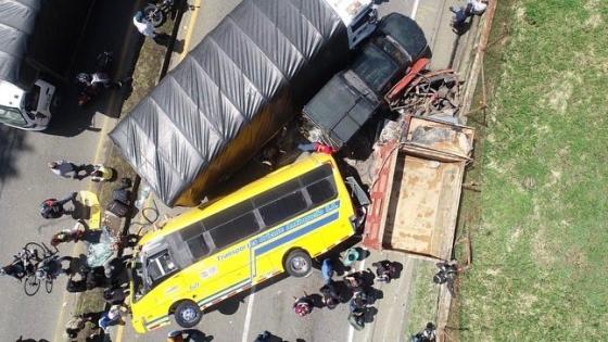 accidente autopista Medellín Bogota 