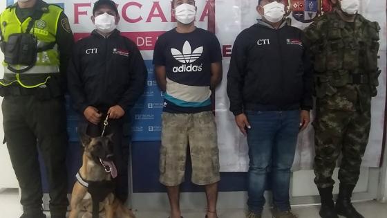 hombre lanza granada exnovia Chicoral Tolima 
