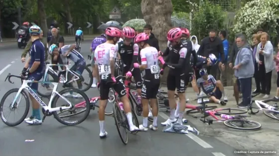 Fuerte caída en la etapa 6 del Giro de Italia