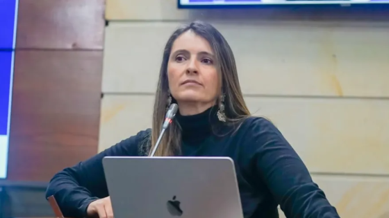 Senadora Paloma Valencia.