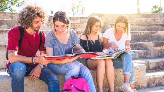 Estudiantes en España.