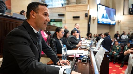 Ministro de Defensa, Pedro Sánchez.