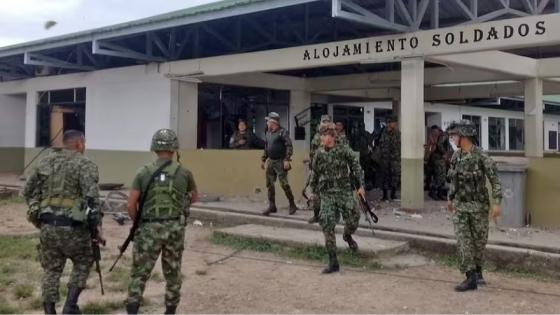 Atentado del ELN con explosivos en Puerto Jordán dejó un soldado muerto y siete heridos