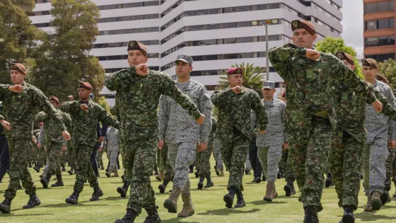 Oficiales del ejército