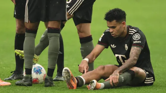 Luis Díaz en el banquillo contra el Leverkusen Luis Díaz en el banquillo contra el Leverkusen