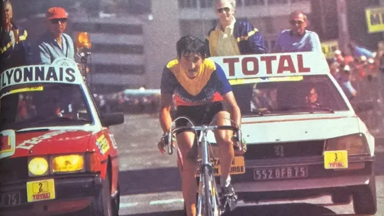 Lucho Herrera, ganador en el Alpe d'Huez en el Tour de Francia 1984.