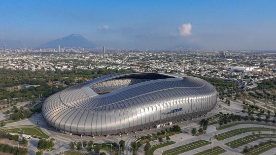  Fotografía aérea que muestra el Estadio BBVA, sede de la Copa Mundial de Fútbol 2026, este viernes, en la ciudad de Monterrey (México). Los organizadores de la Copa Mundial en Monterrey harán una fiesta en el partido número 1.000 de la historia de la competición, que se celebrará dentro de cuatro meses, aseguró hoy Alejandro Hütt, Host City Manager de la sede del norte mexicano.
