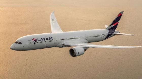 Avión de Latam.
