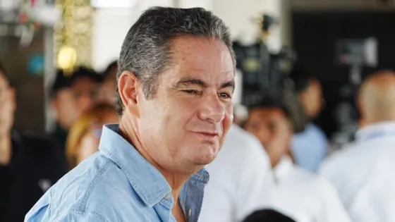 Petro, Uribe, Santos y más políticos despiden a Vargas Lleras