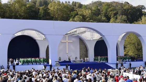 Víctimas de abusos sexuales cuestionan encuentro con el papa León XIV en Francia