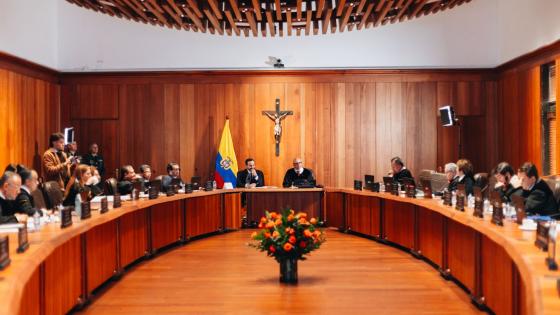 Abelardo de la espriella reunido con magistrados de la Corte Constitucional