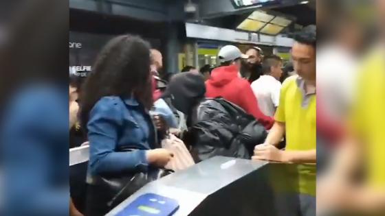 Así fue la 'colatón' de transmilenio en Bogotá