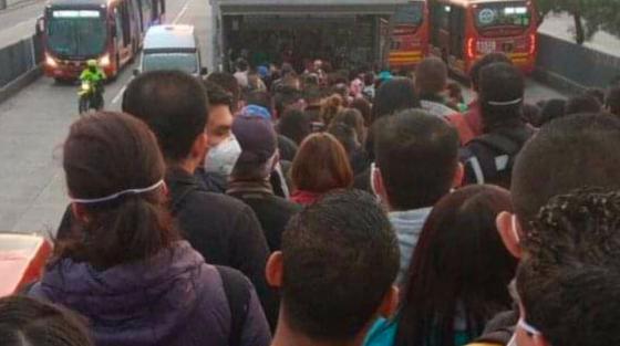 Reportan aglomeraciones en medio de la cuarentena de Bogotá Reportan aglomeraciones en medio de la cuarentena de Bogotá