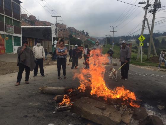 Manifestaciones en Yomasa causan bloqueos en el sur de Bogotá Manifestaciones en Yomasa causan bloqueos en el sur de Bogotá