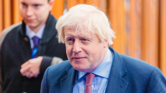 Boris Johnson a cuidados intensivos