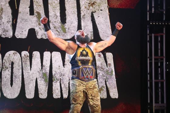braun Strowman braun Strowman