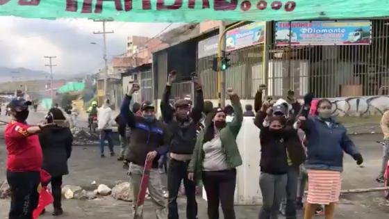 Bloqueos en Ciudad Bolivar por manifestaciones