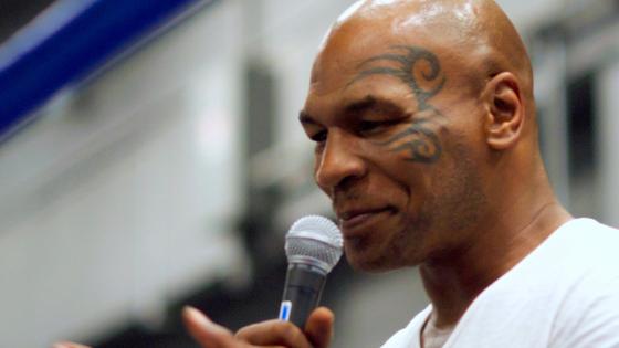 Mike Tyson vs. Holyfield mordida de oreja Mike Tyson vs. Holyfield mordida de oreja