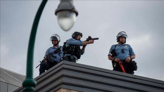 Cargos contra Derek Chauvin, policía señalado de matar a George Floyd Cargos contra Derek Chauvin, policía señalado de matar a George Floyd